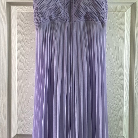 Patrizia Pepe empire line pleated gown - Picture 4 of 6
